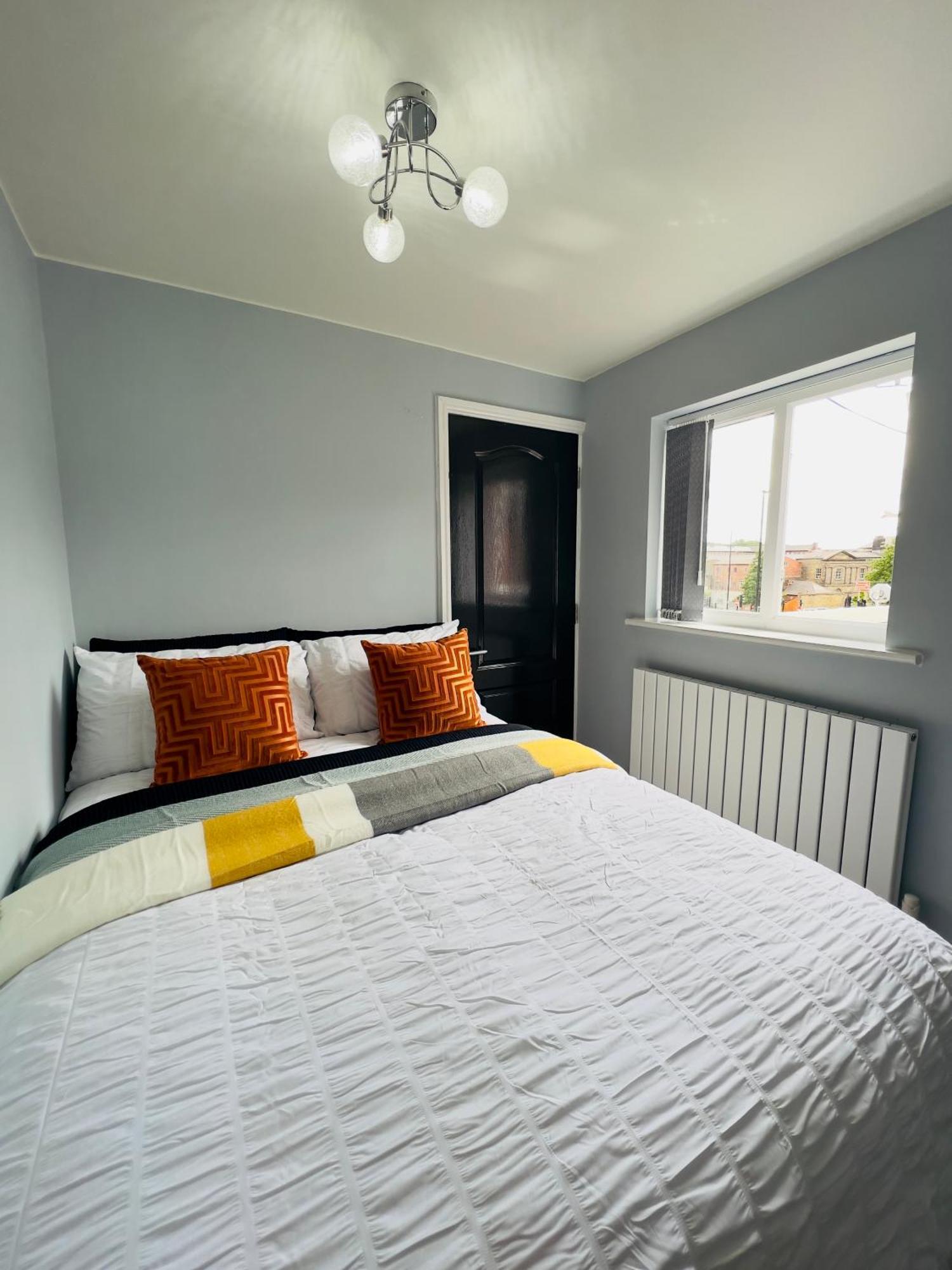 Deluxe 2 Bedroom Apartment Sheffield Exterior photo